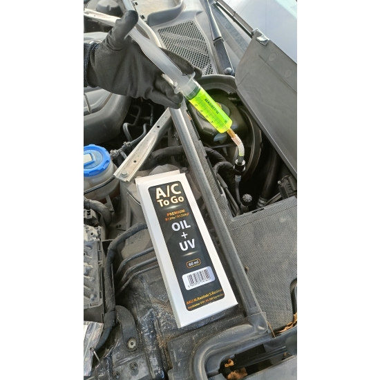 Zestaw do uzupełniania oleju w klimatyzacji samochodowej na gaz R134aZestaw do uzupełniania oleju w klimatyzacji samochodowej na gaz R134a